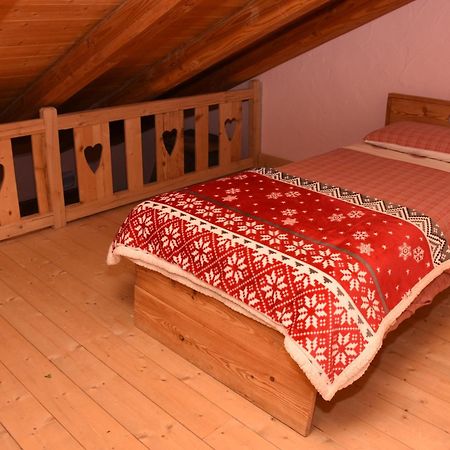 La Ferme Du Grand Paradis Cogne Δωμάτιο φωτογραφία