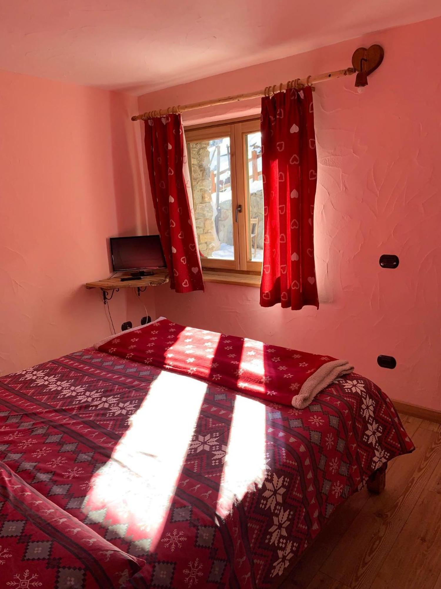 La Ferme Du Grand Paradis Cogne Δωμάτιο φωτογραφία